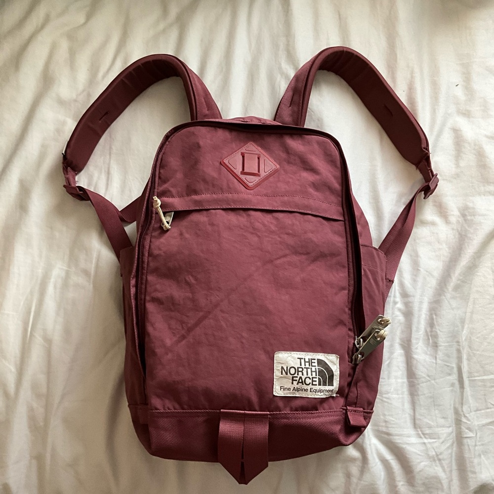 The North Face Backpack 🎒